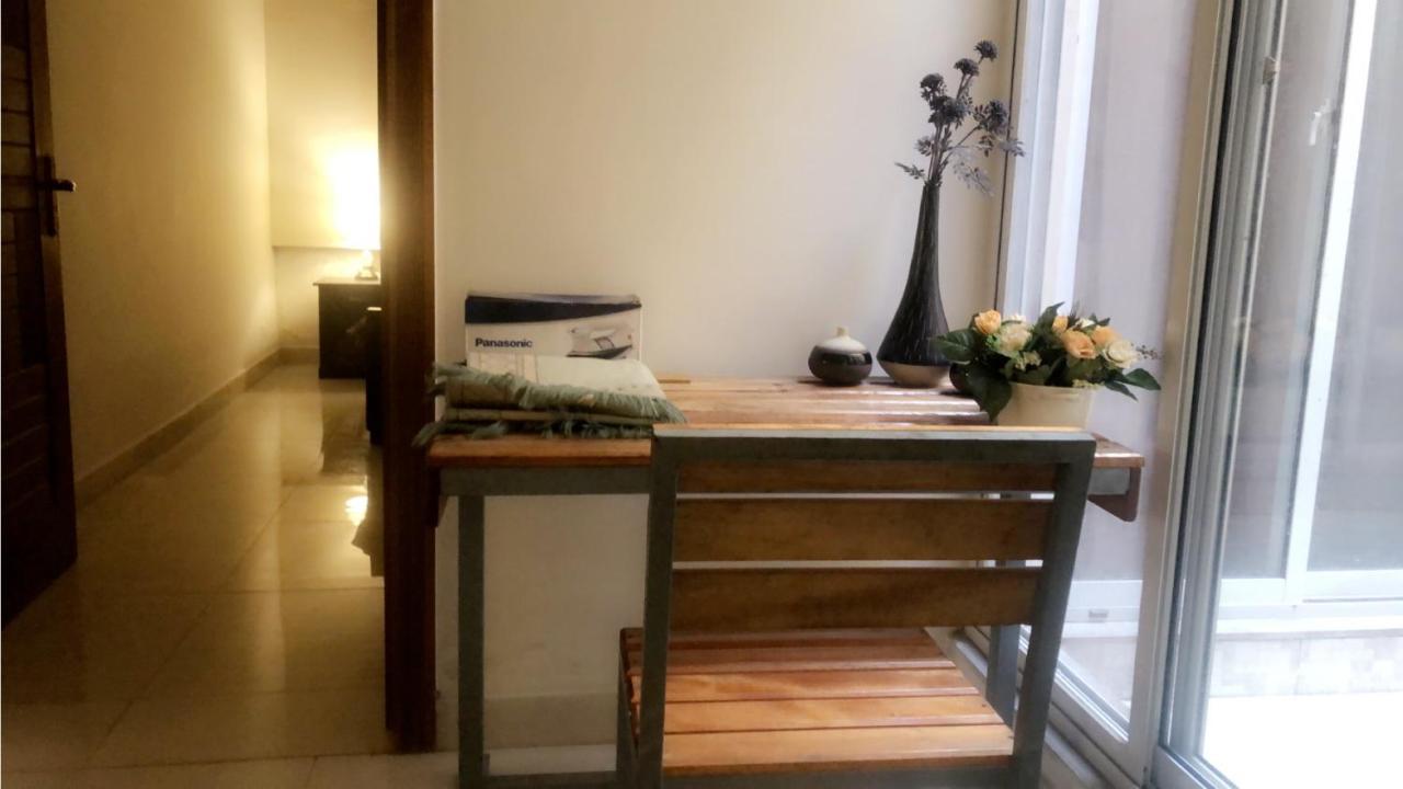 Fully Serviced Holiday Home Near Lyallpur Galleria Faisalabad Ngoại thất bức ảnh